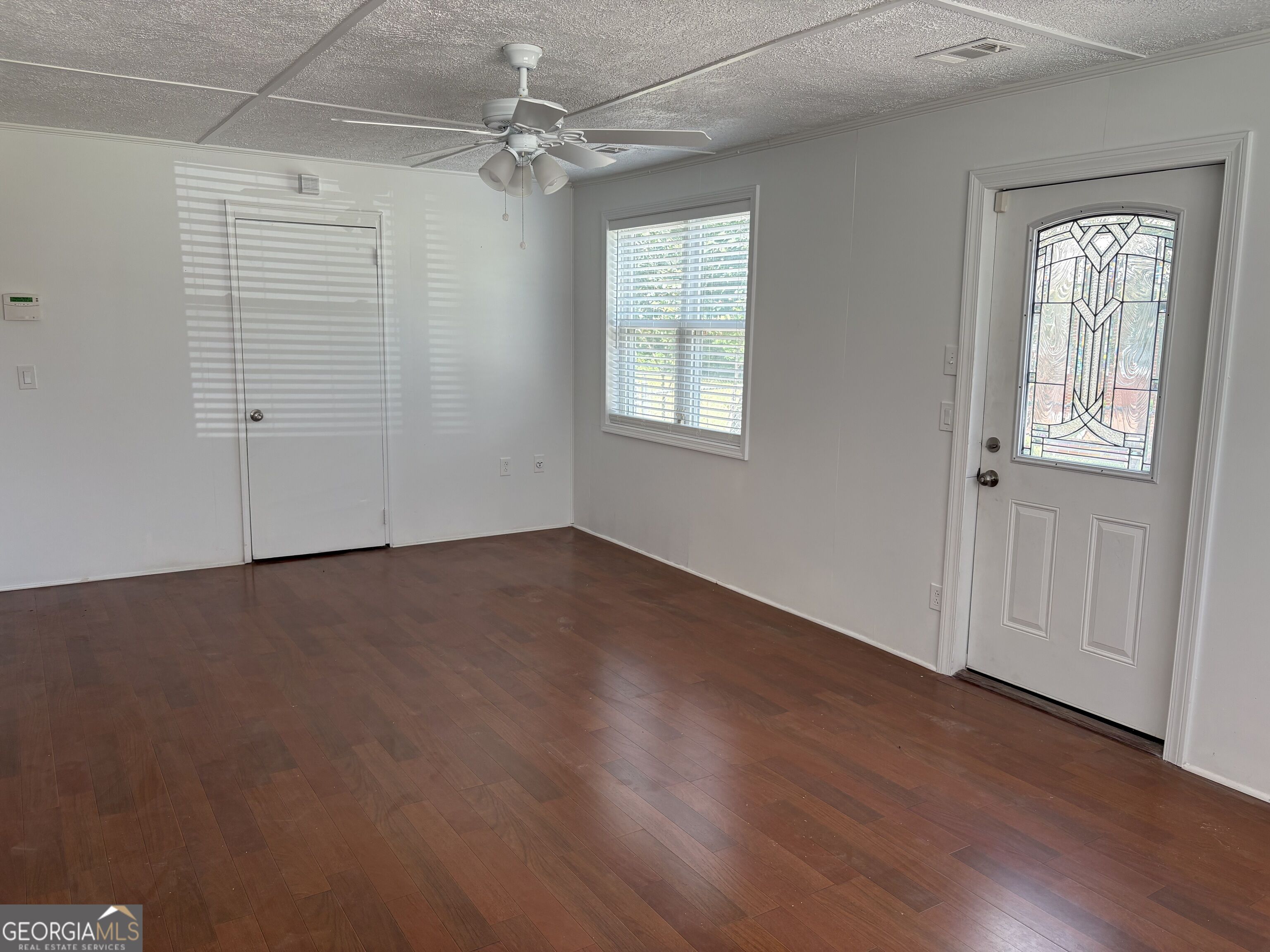 222 Hobbins Drive Property Photo 8