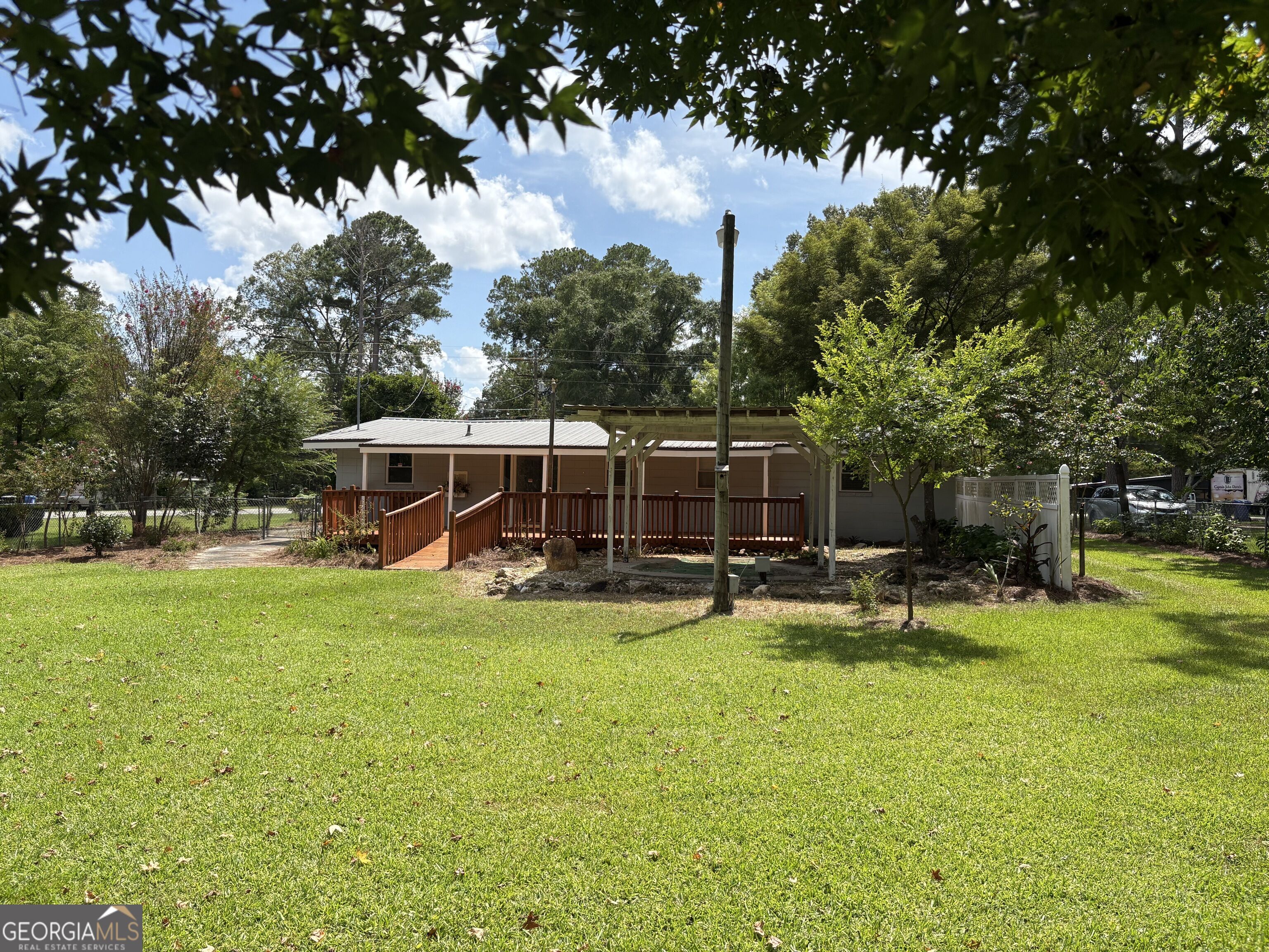 222 Hobbins Drive Property Photo 18