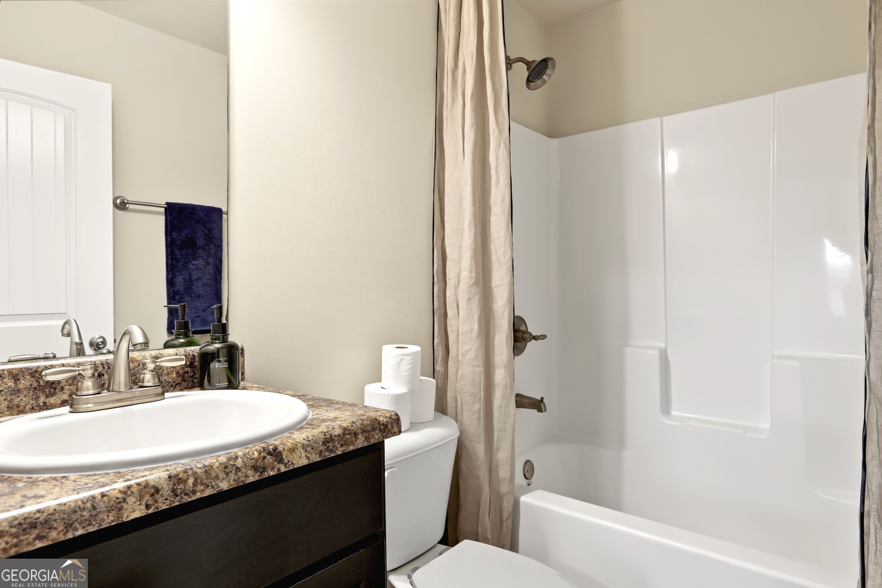 2362 Glebe Court Property Photo 10