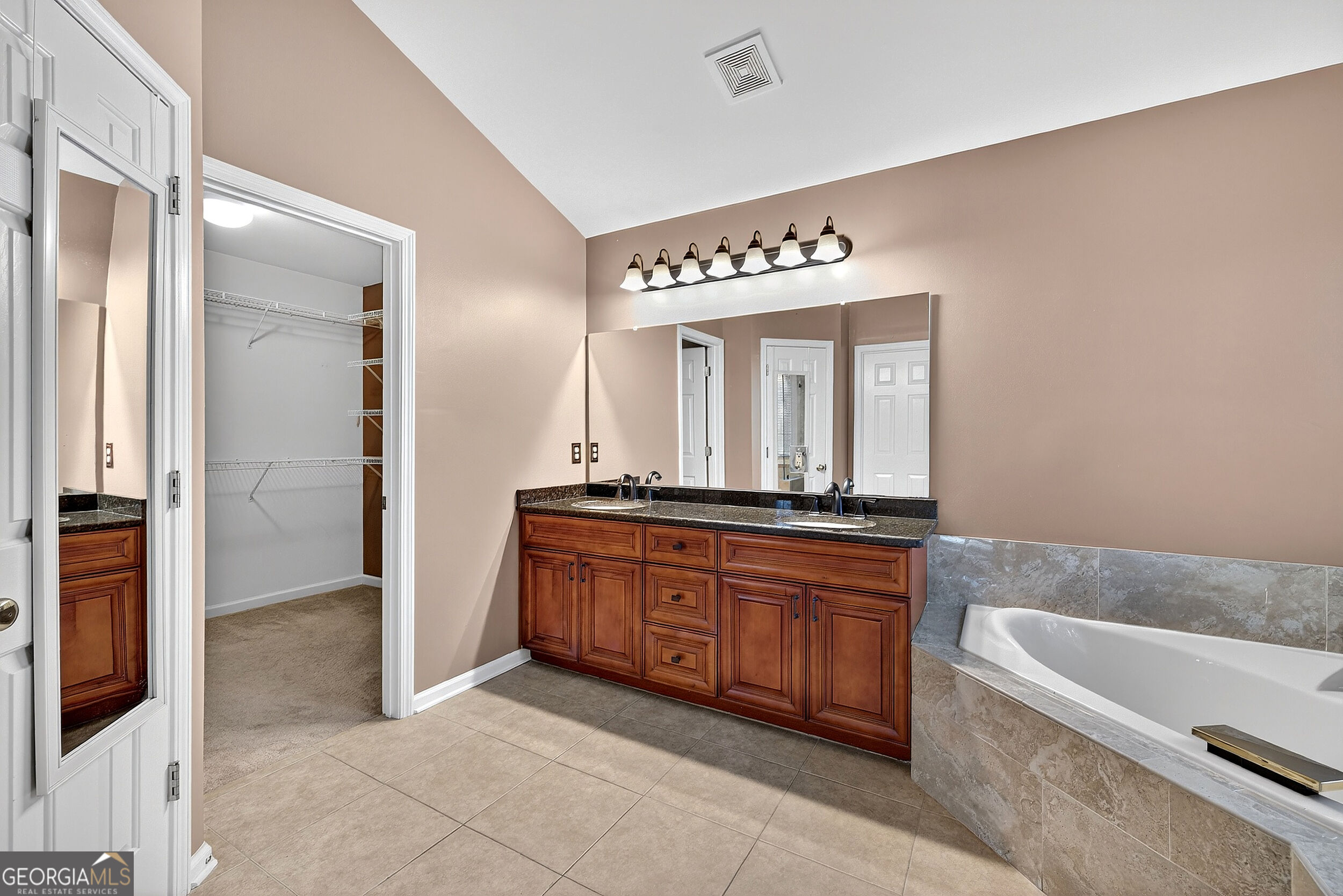 3378 Willbrooke Court Property Photo 24