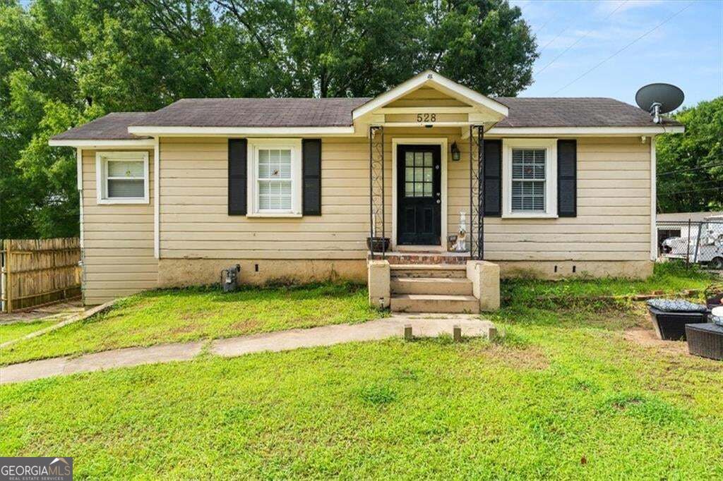 528 Washington Avenue Ne Property Photo 1