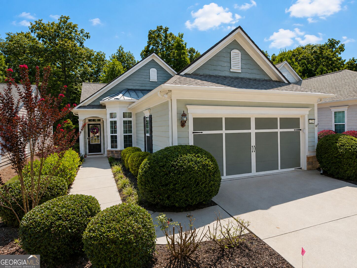 132 Begonia Court Property Photo 2