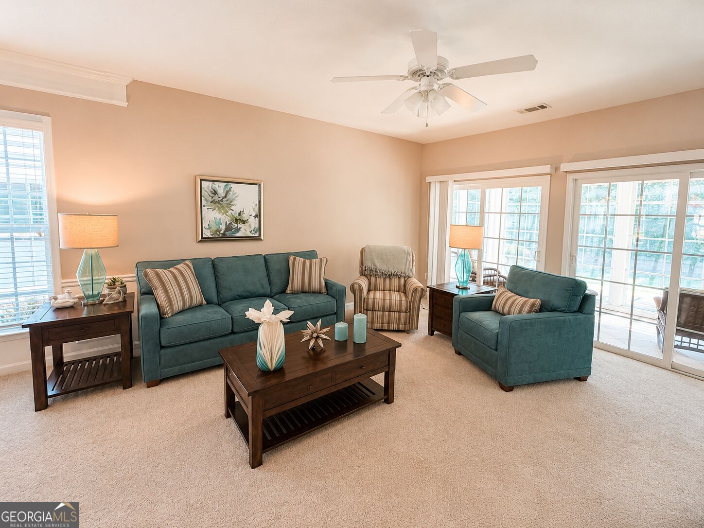 132 Begonia Court Property Photo 10