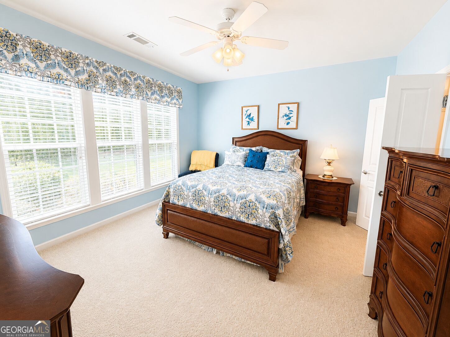 132 Begonia Court Property Photo 24