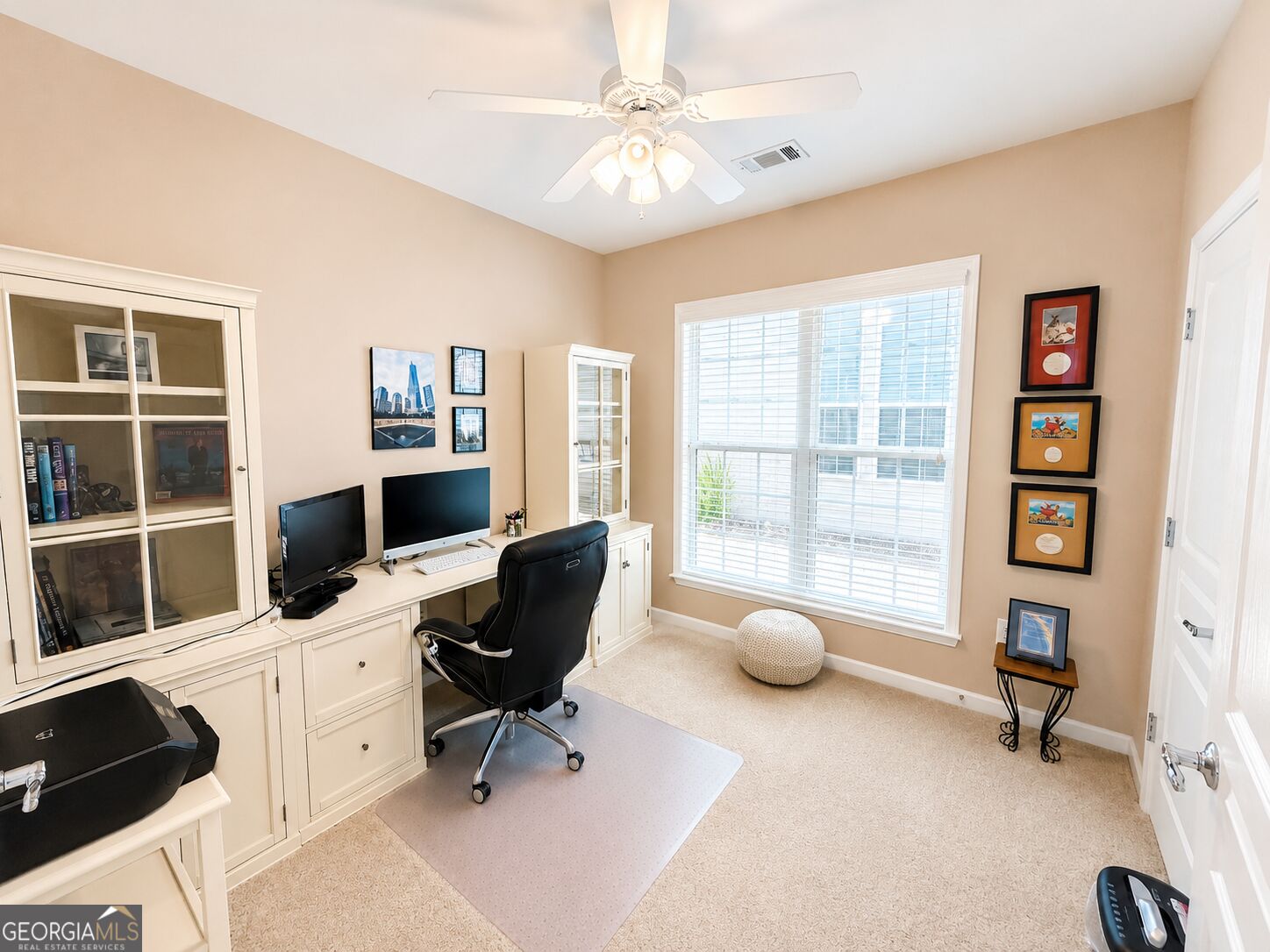 132 Begonia Court Property Photo 33