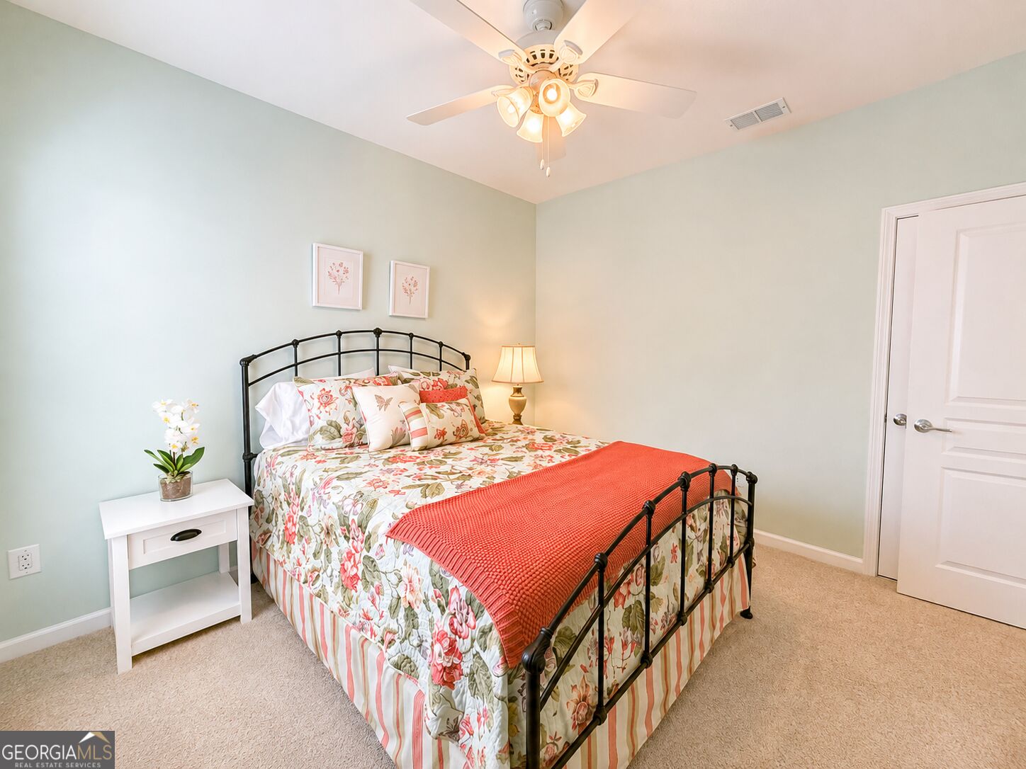 132 Begonia Court Property Photo 39