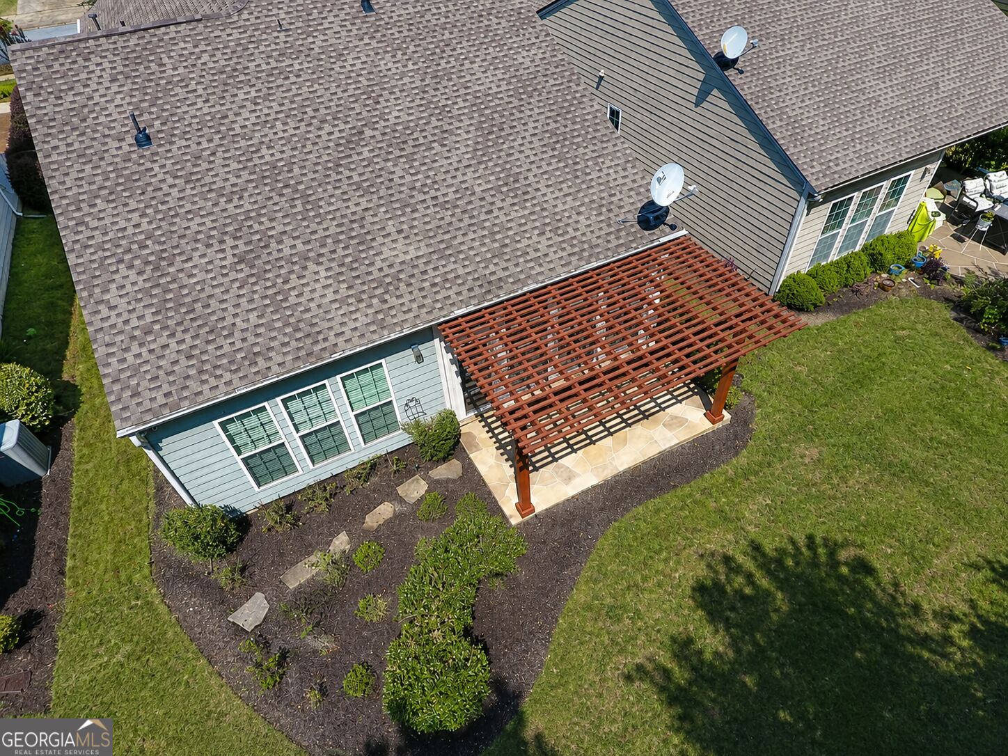 132 Begonia Court Property Photo 44