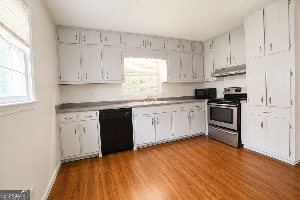 970 Woodbridge Drive Ne Property Photo 24