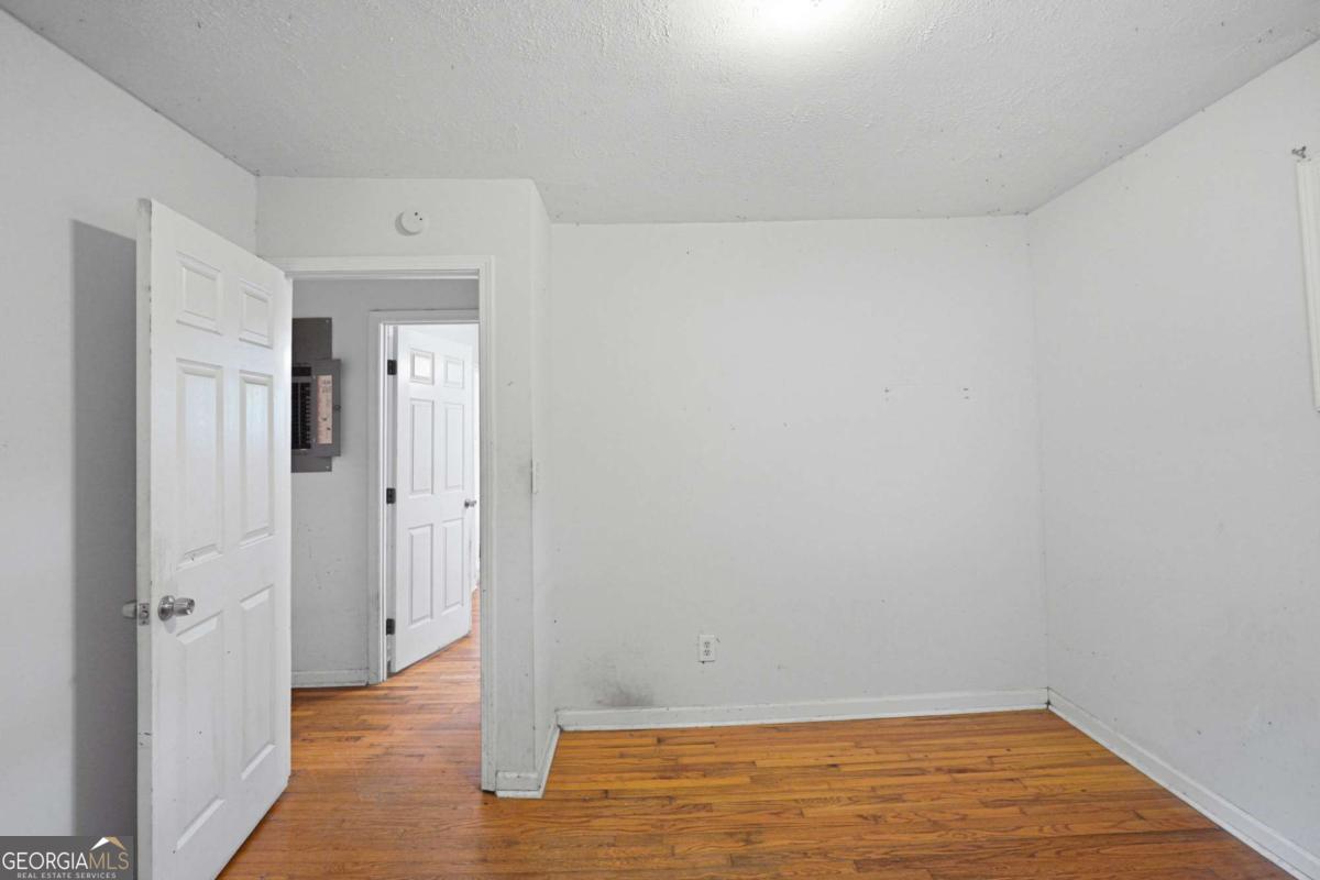 3549 Tulip Drive Property Photo 13
