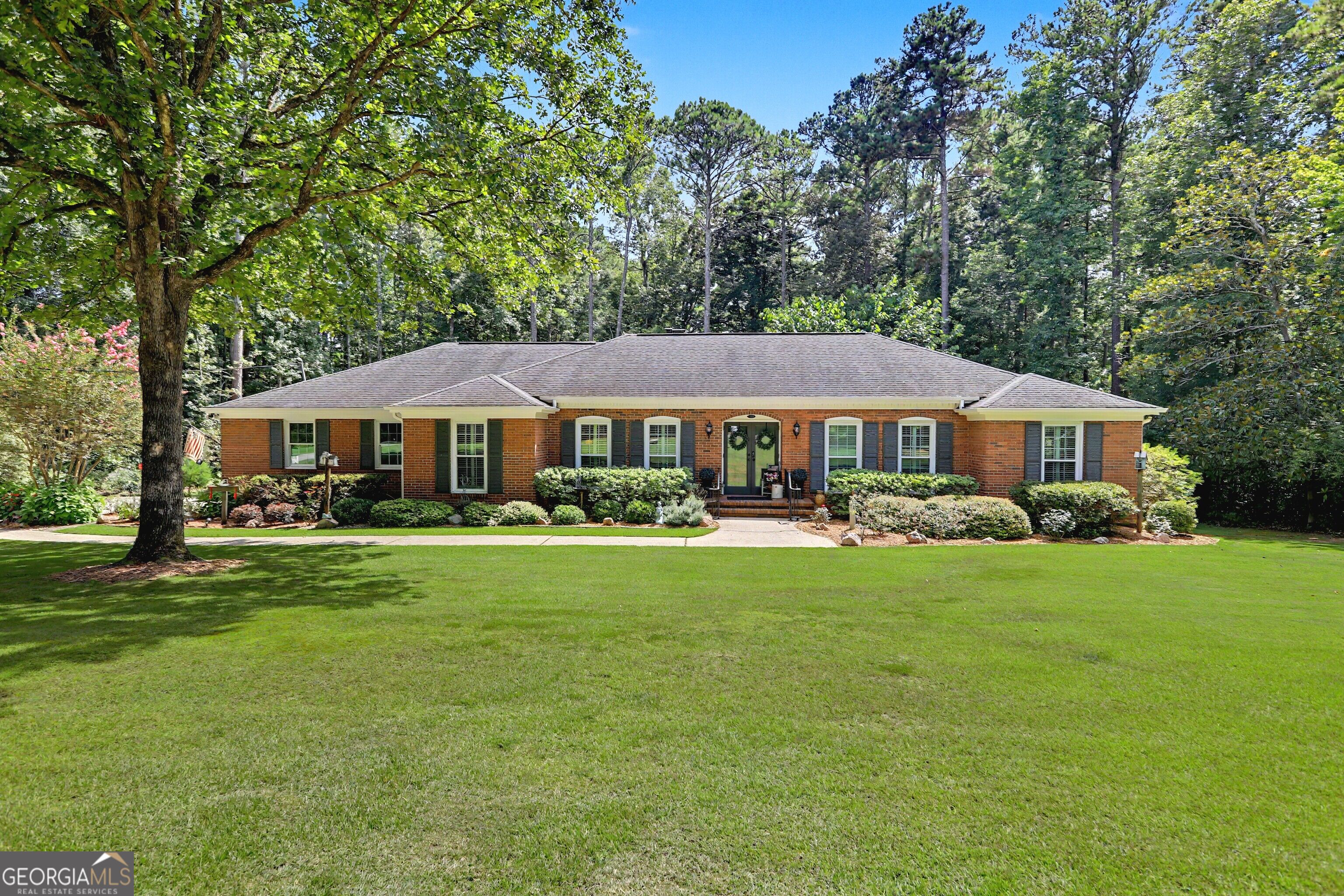 2031 Tallwood Place Property Photo 1