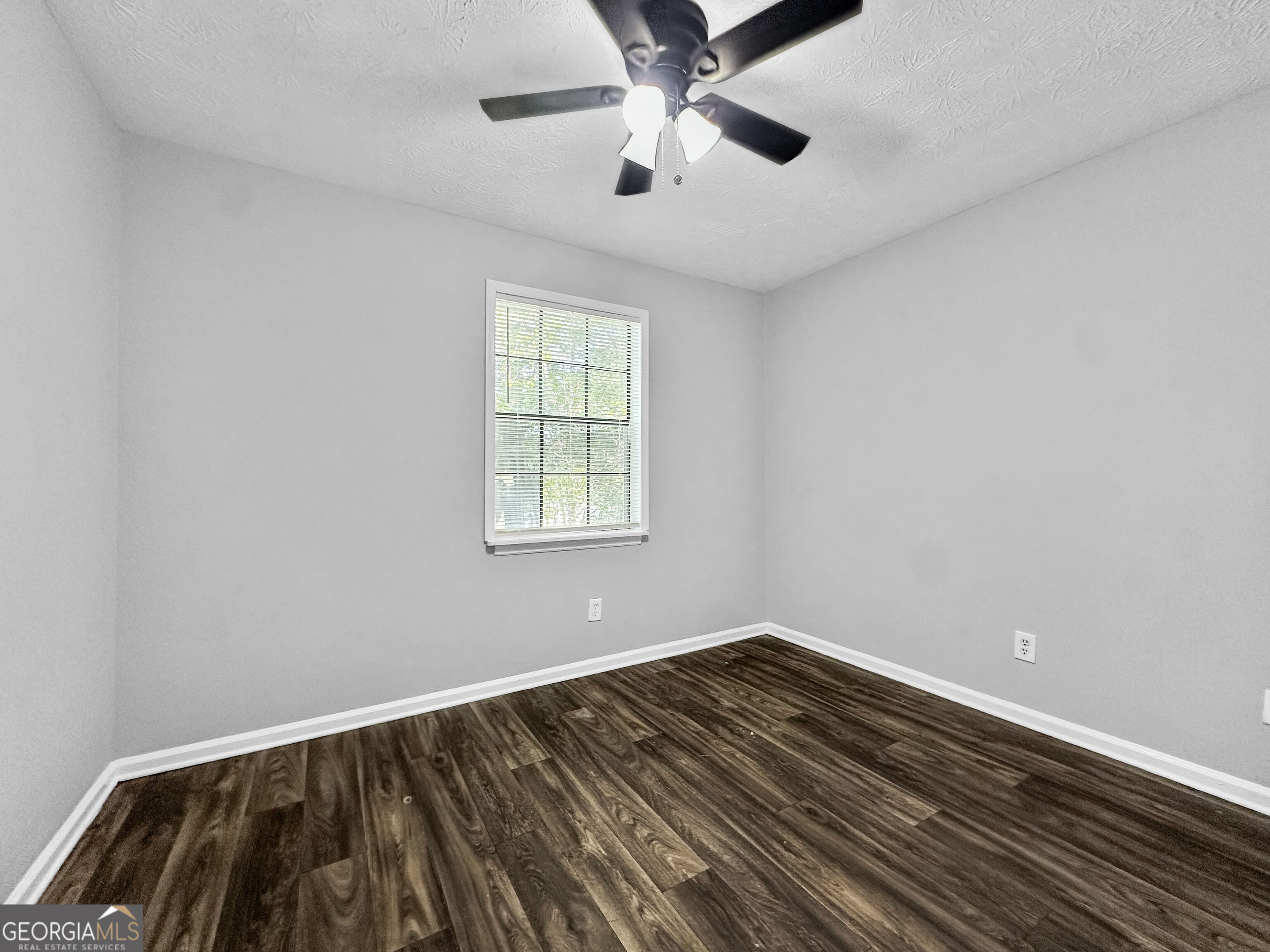 191 Aaron Court Property Photo 13