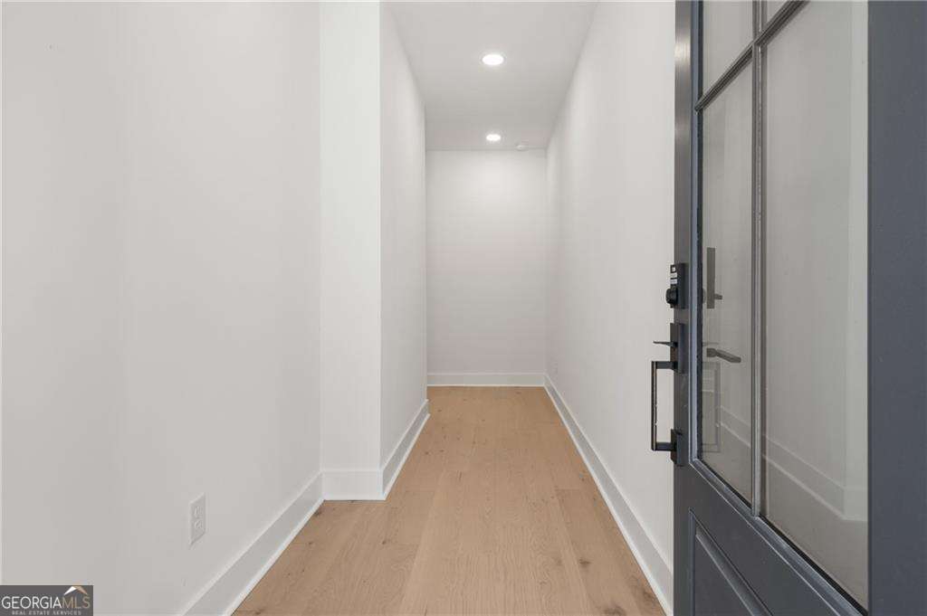 2248 Crestview Drive Ne # 33 Property Photo 14