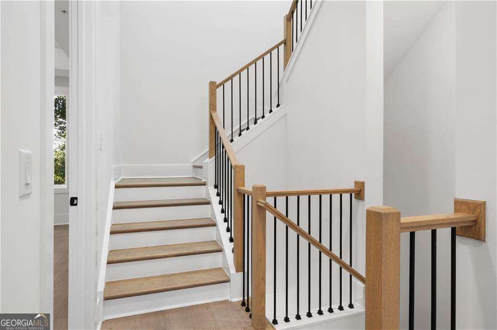 2248 Crestview Drive Ne # 33 Property Photo 42