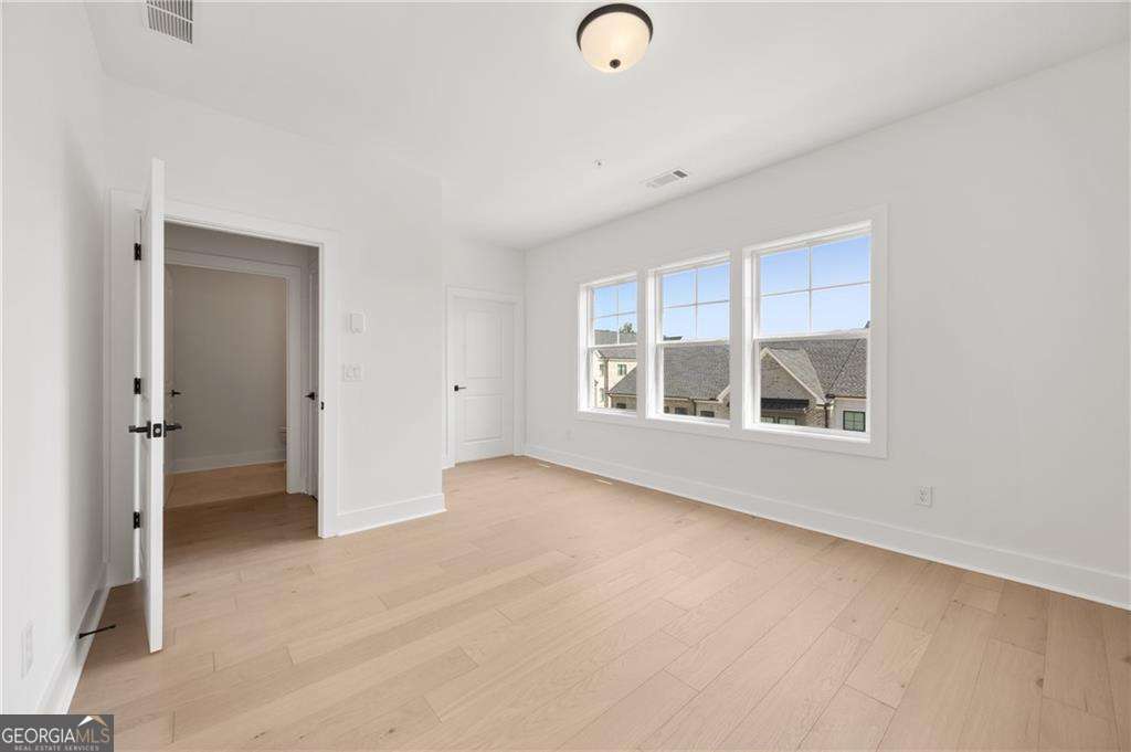 2248 Crestview Drive Ne # 33 Property Photo 60