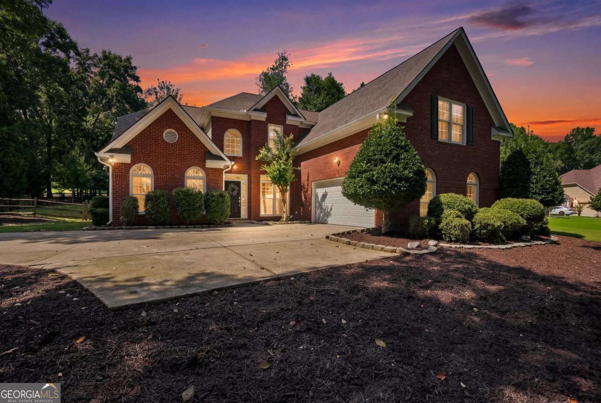 4485 Summerwood Drive Property Photo 1