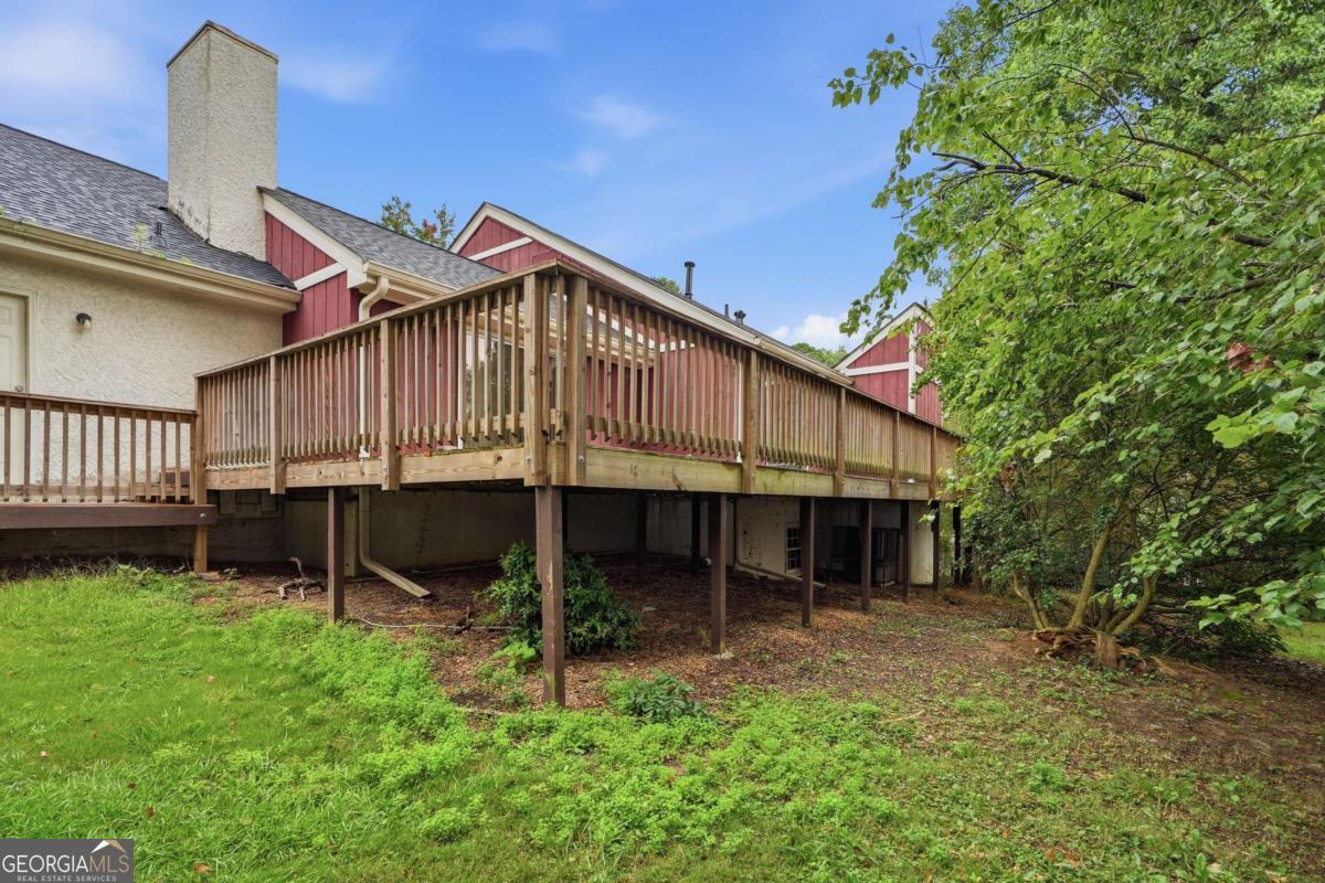 1384 Huntsmen Glen Property Photo 39