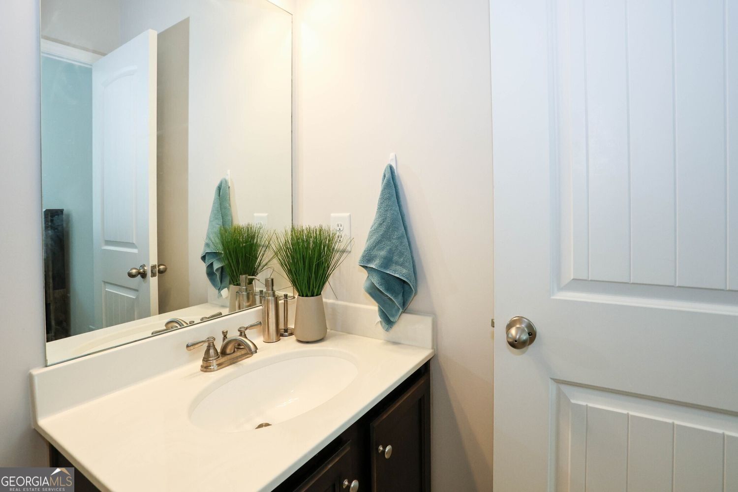 154 Laurel Cove Drive Property Photo 24
