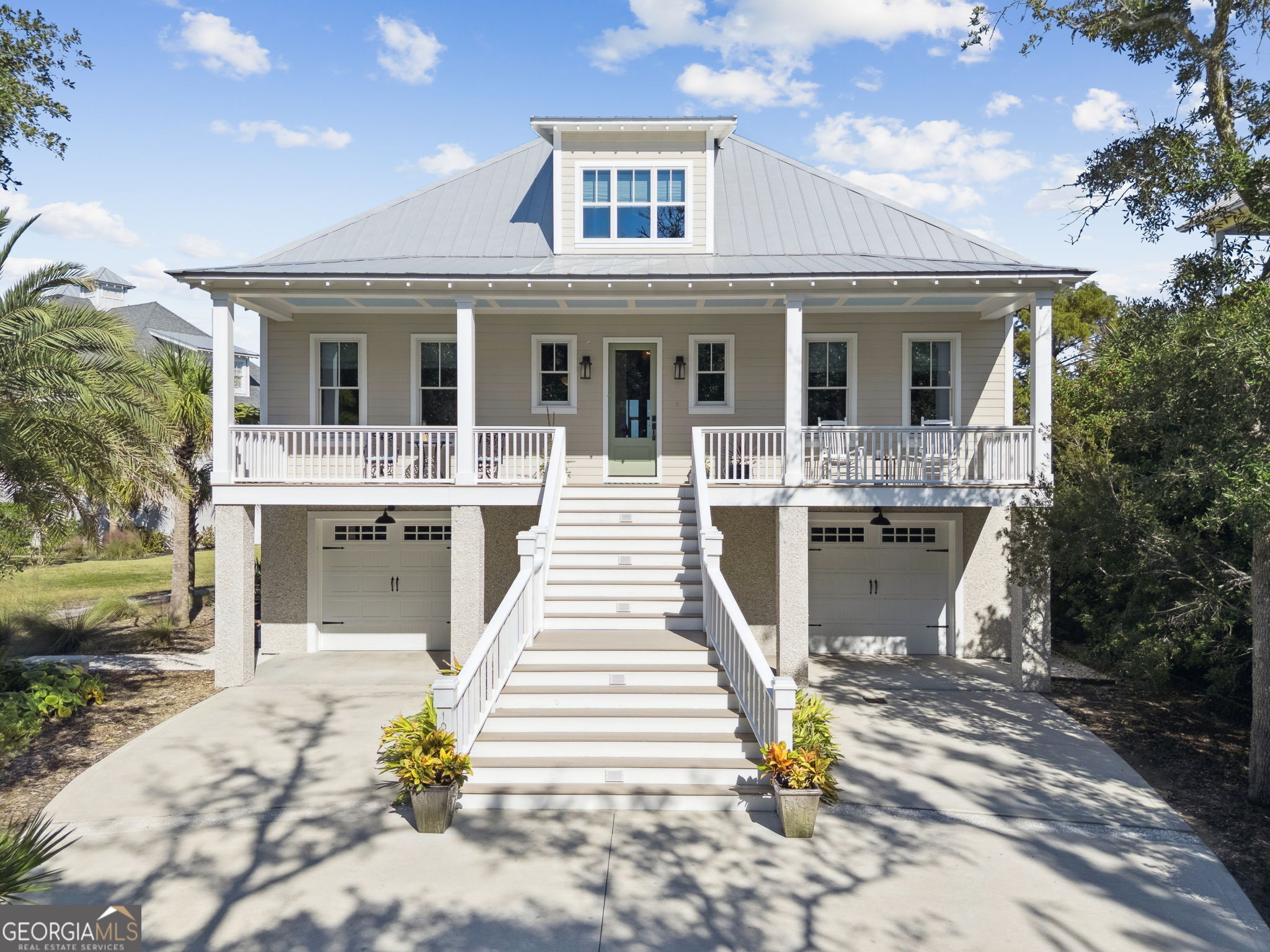 108 Sand Dollar Court Property Photo 1