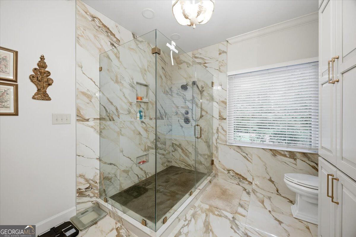 112 Ashford Park Property Photo 17