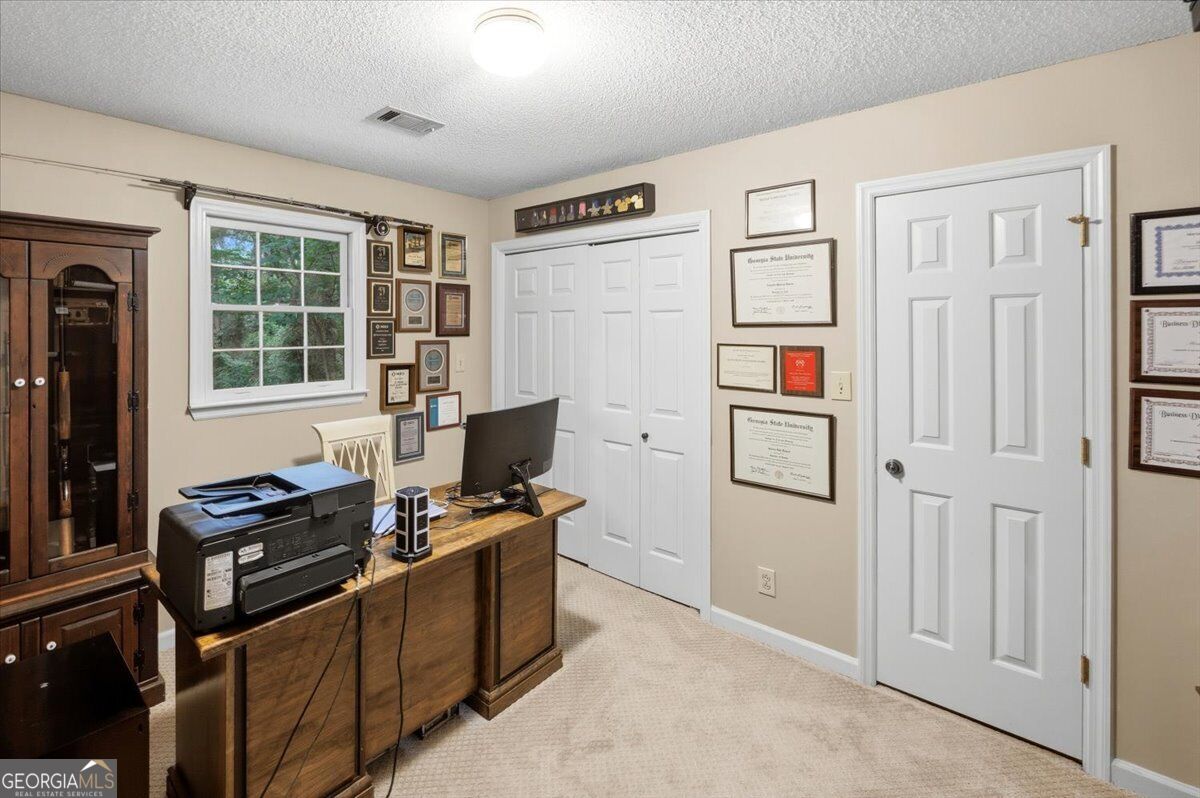 112 Ashford Park Property Photo 22