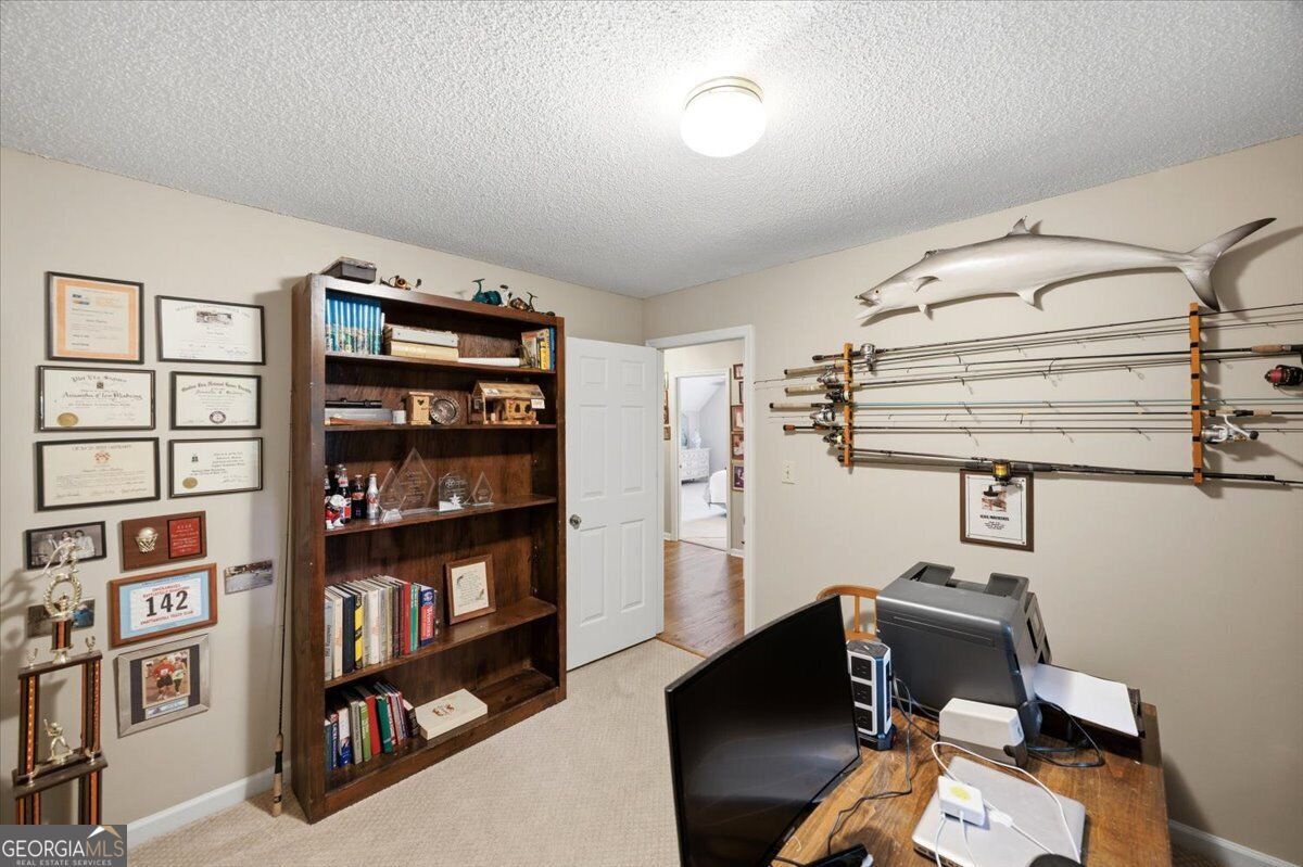 112 Ashford Park Property Photo 23