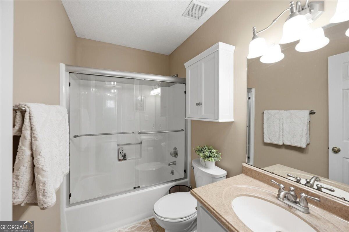 112 Ashford Park Property Photo 25