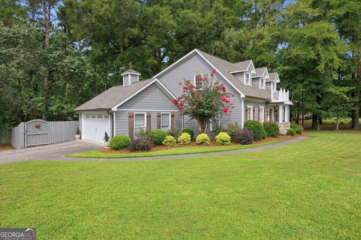 112 Ashford Park Property Photo 39