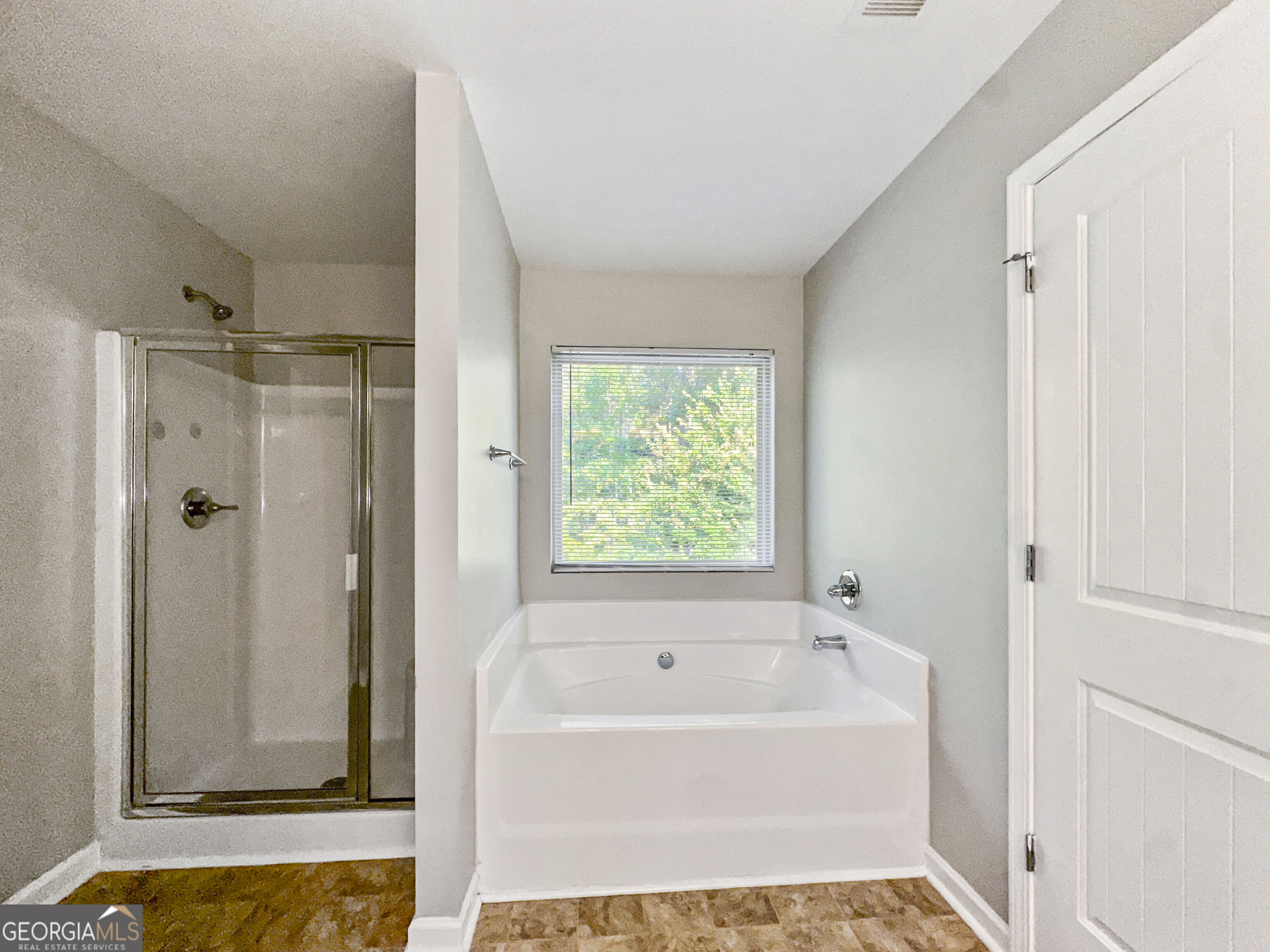 212 Daisy Circle Property Photo 10