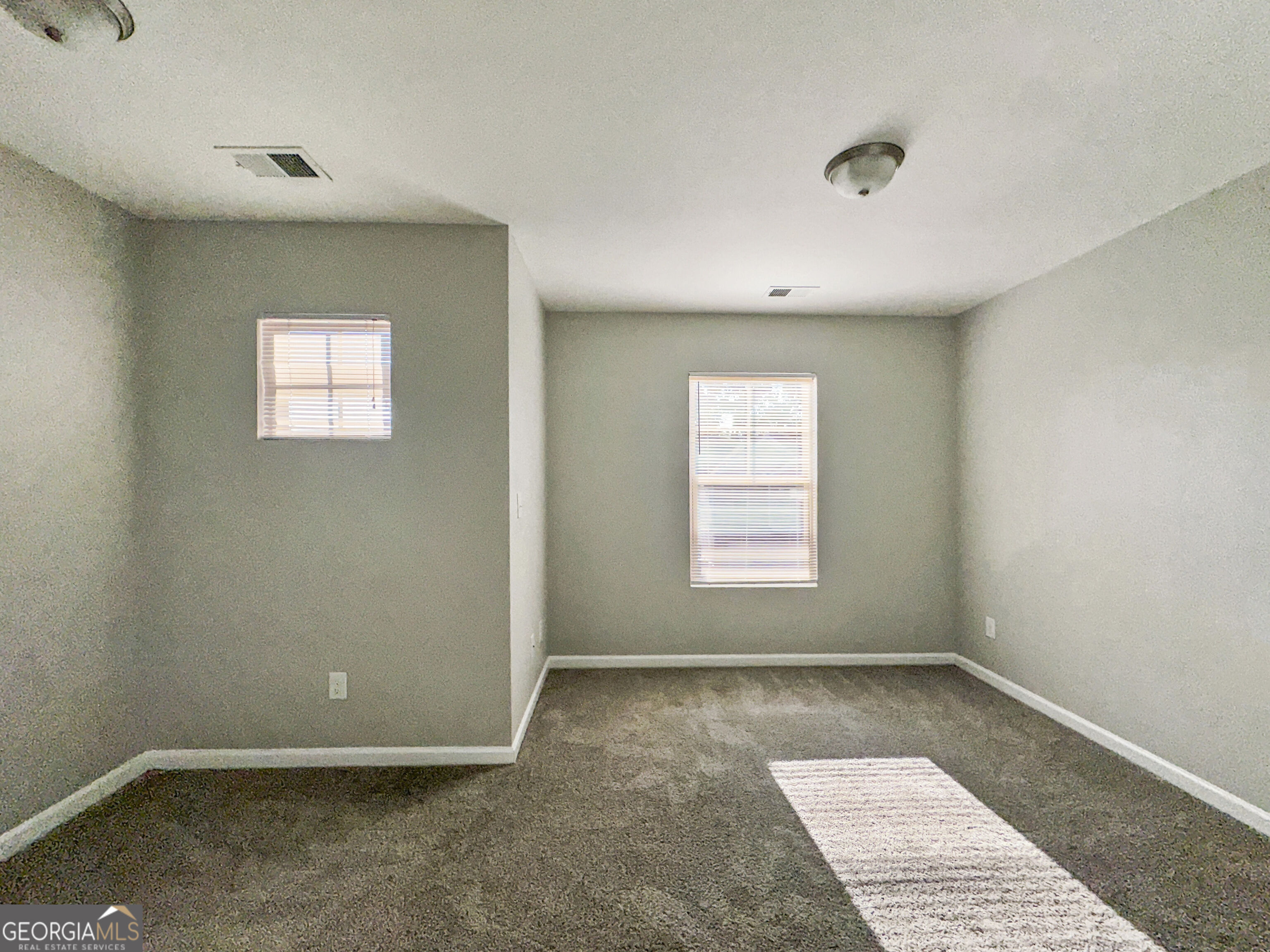 212 Daisy Circle Property Photo 14