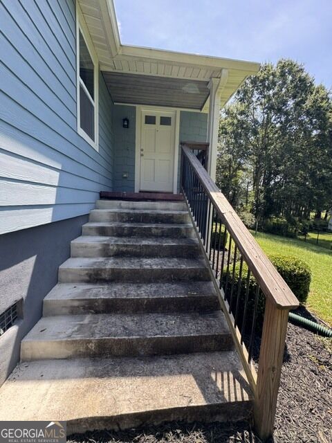 16 Dodson Road Sw Property Photo 3