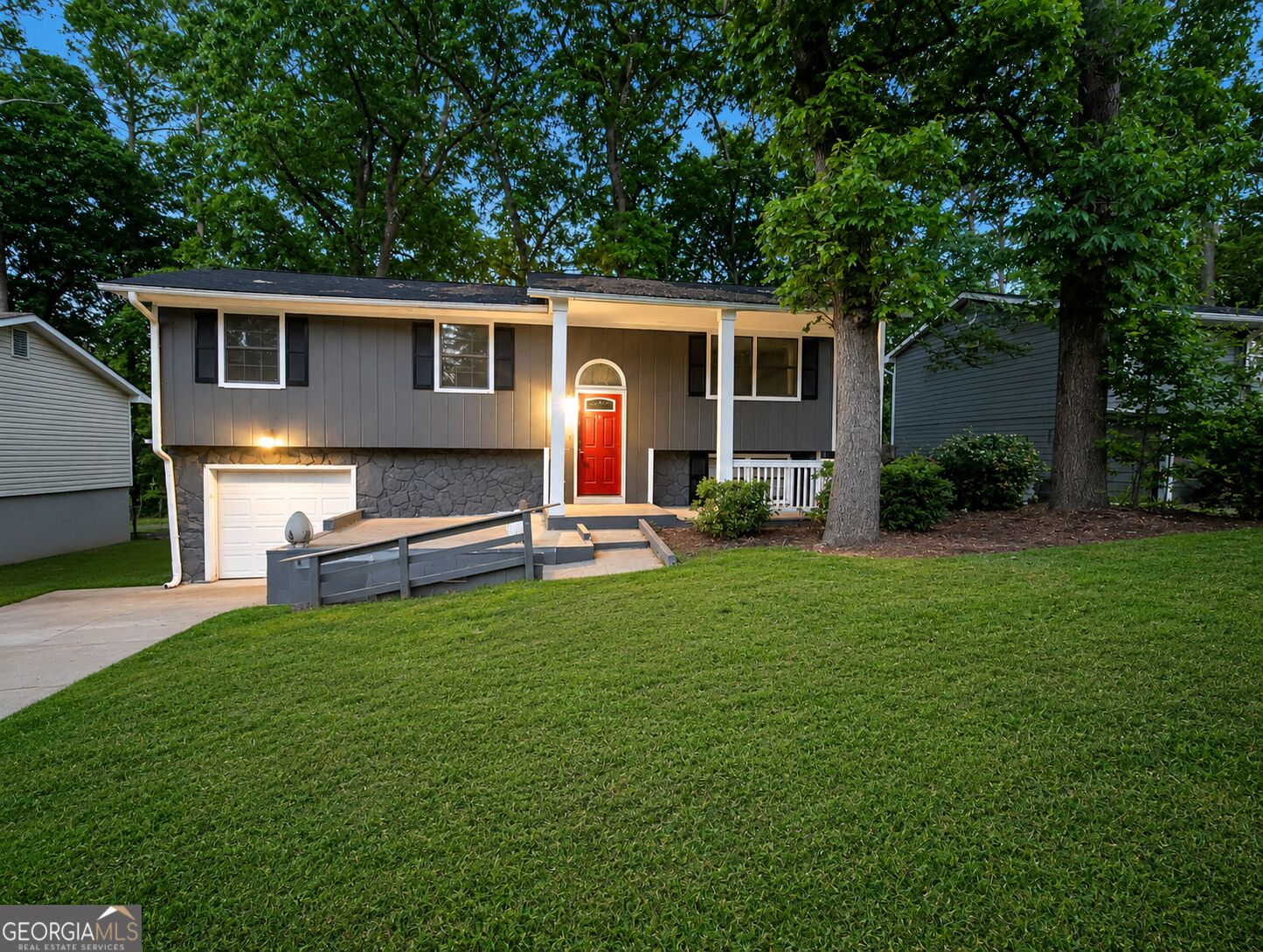 2153 Cherokee Valley Circle