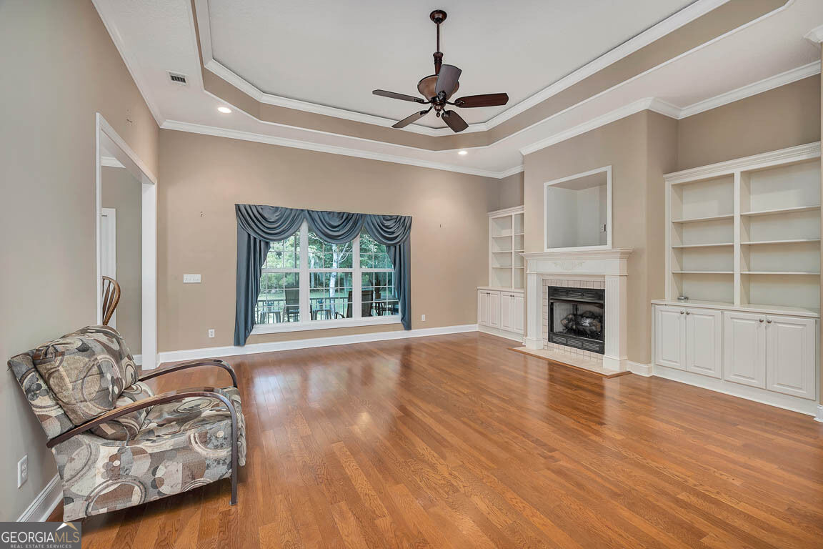 253 Winding Trail Property Photo 5