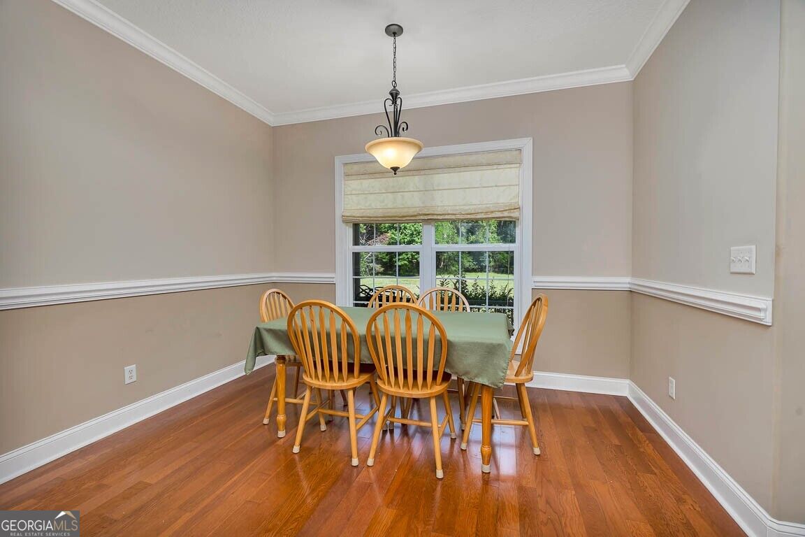 253 Winding Trail Property Photo 6