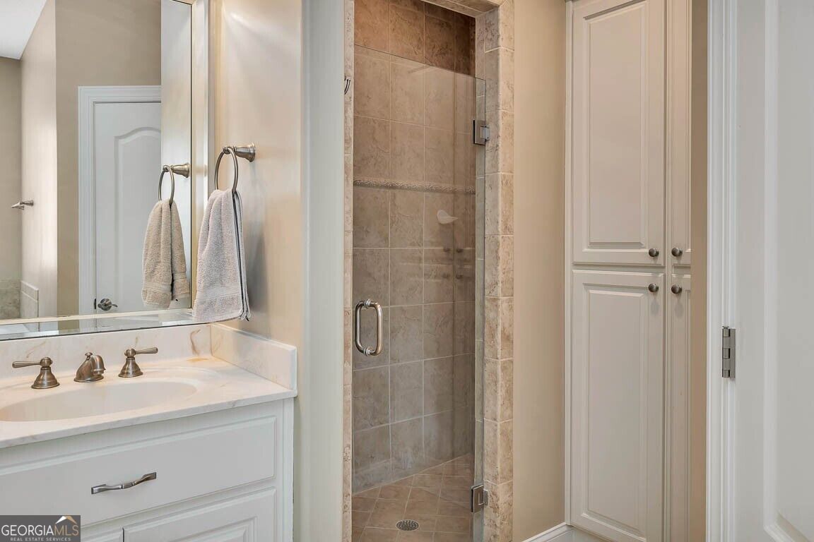 253 Winding Trail Property Photo 13