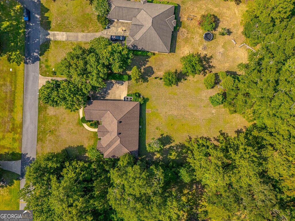 253 Winding Trail Property Photo 31