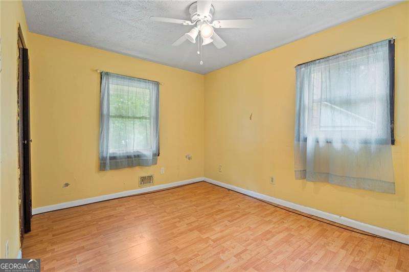 1140 Pineglen Drive Property Photo 18