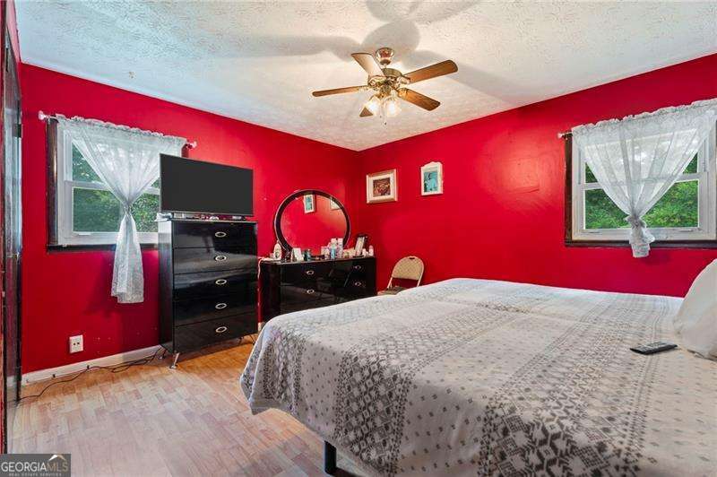 1140 Pineglen Drive Property Photo 20