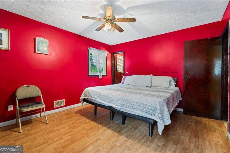 1140 Pineglen Drive Property Photo 22
