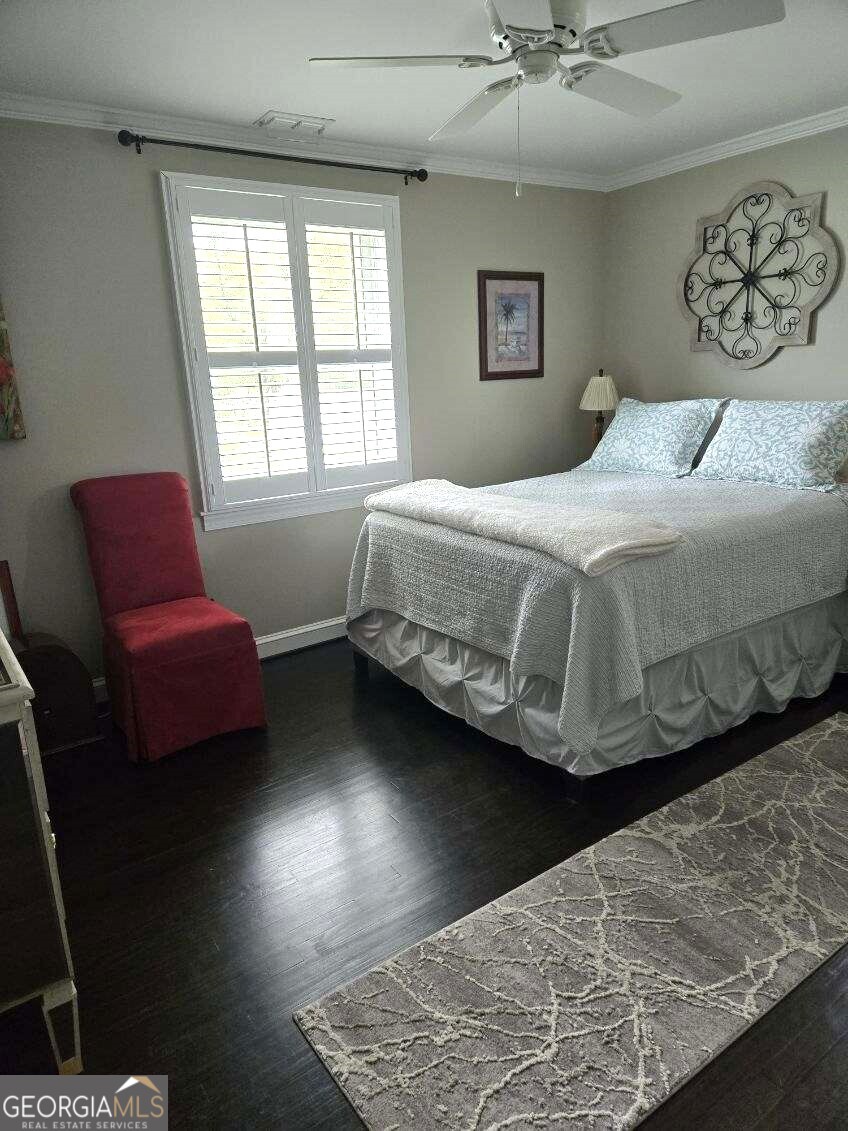 511 W Smith Street Property Photo 27