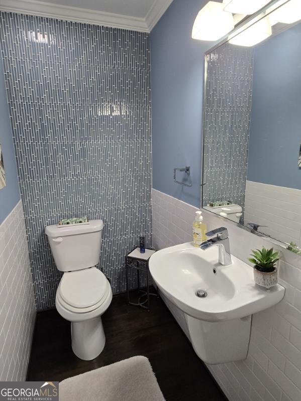 511 W Smith Street Property Photo 33
