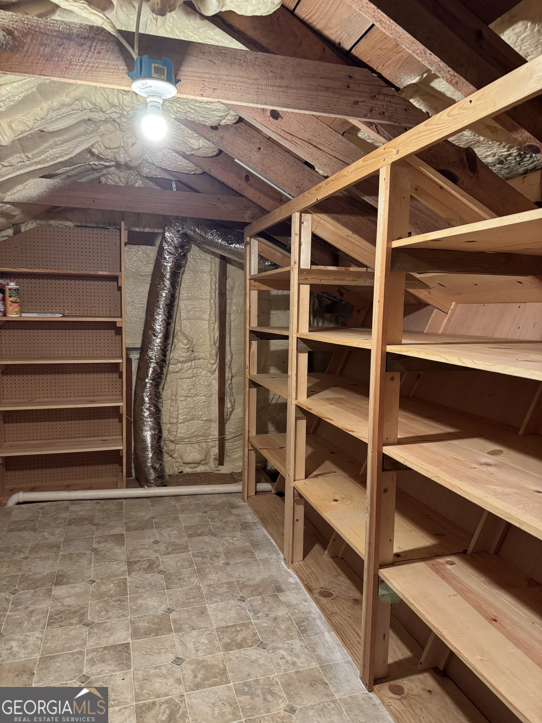 511 W Smith Street Property Photo 40