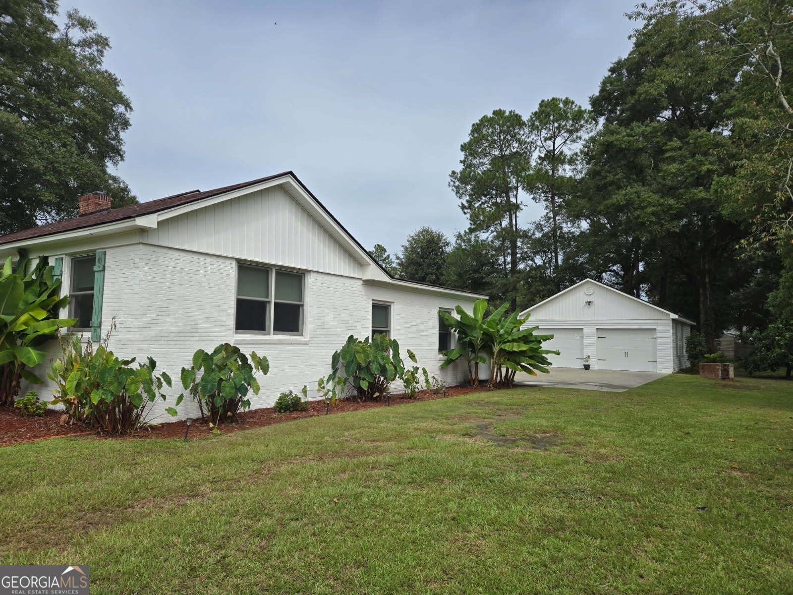 511 W Smith Street Property Photo 52