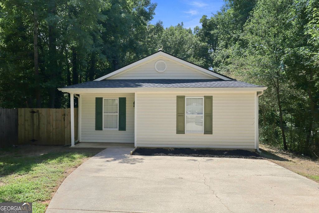 9185 Horseshoe Bnd Property Photo 6