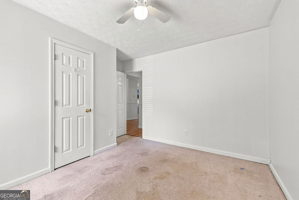 9185 Horseshoe Bnd Property Photo 12