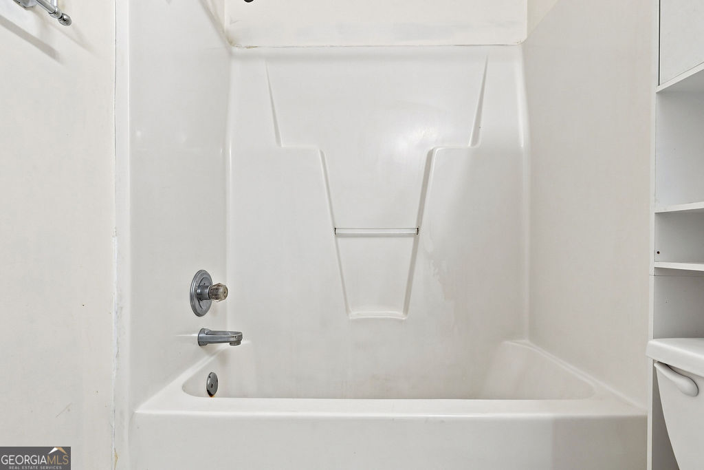 9185 Horseshoe Bnd Property Photo 18