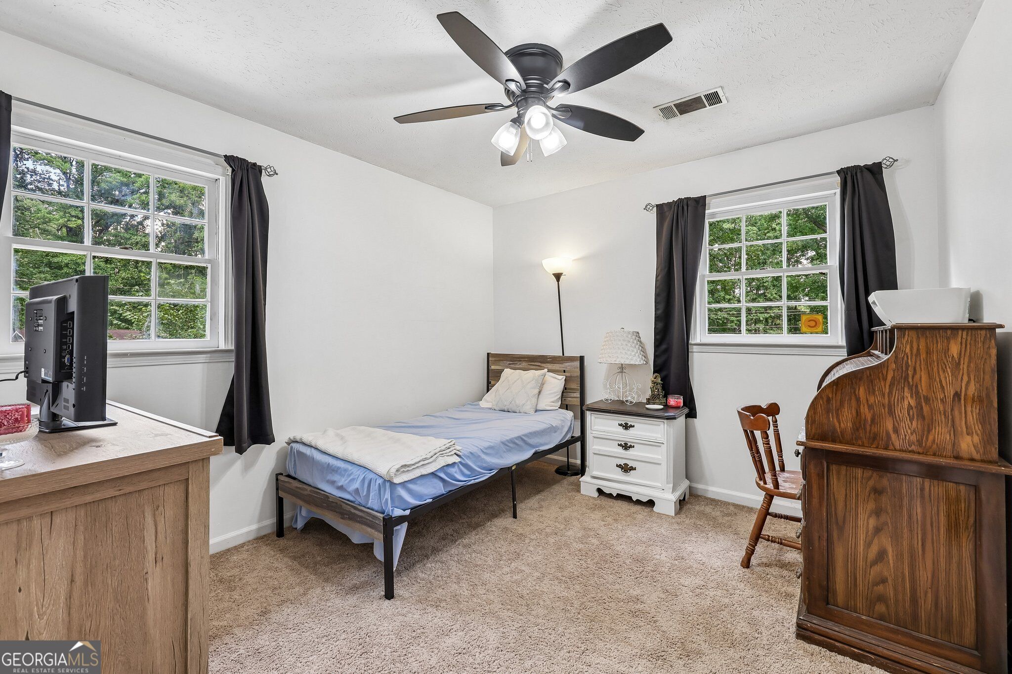 539 Newton Road Property Photo 13