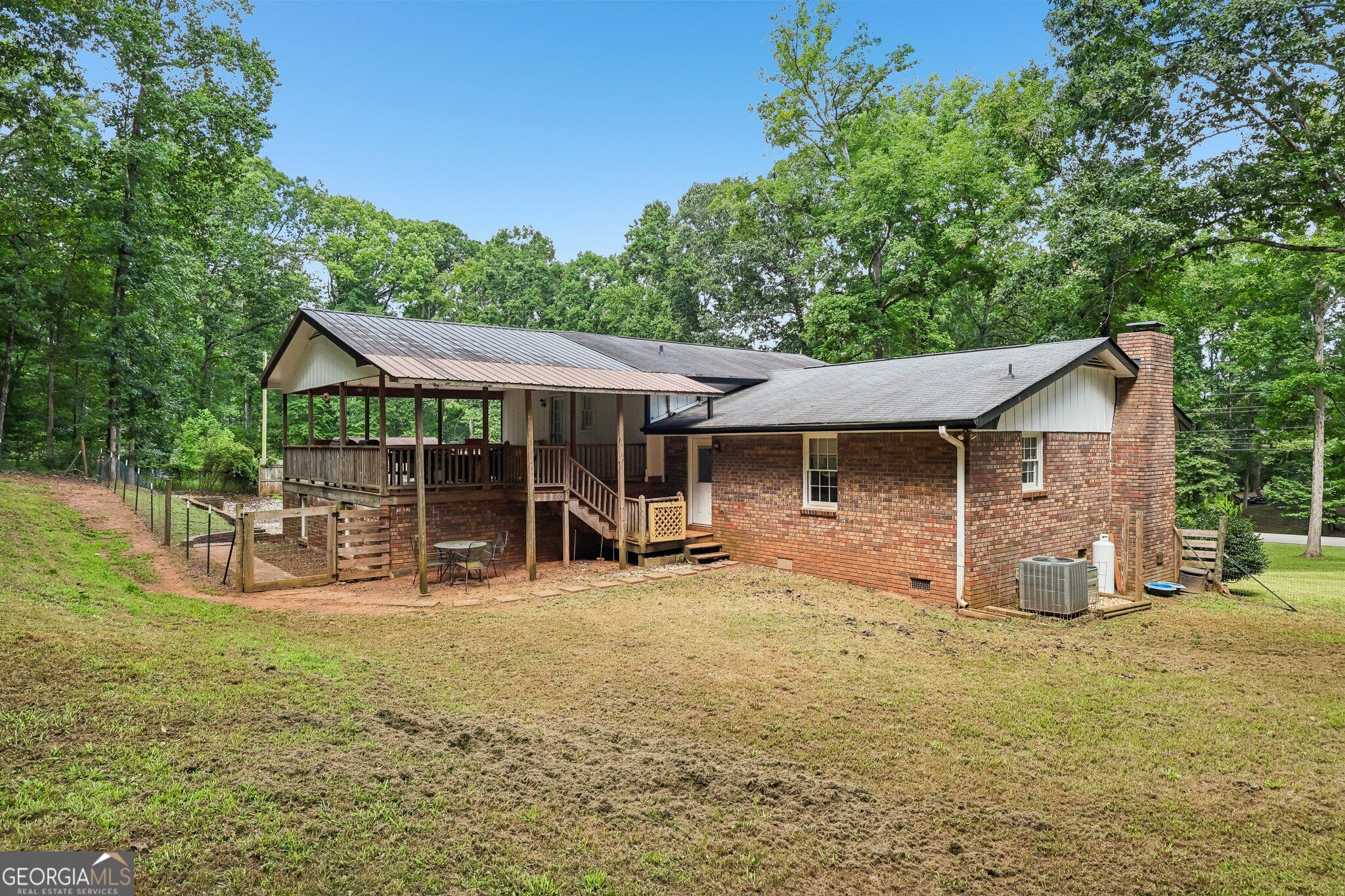 539 Newton Road Property Photo 29