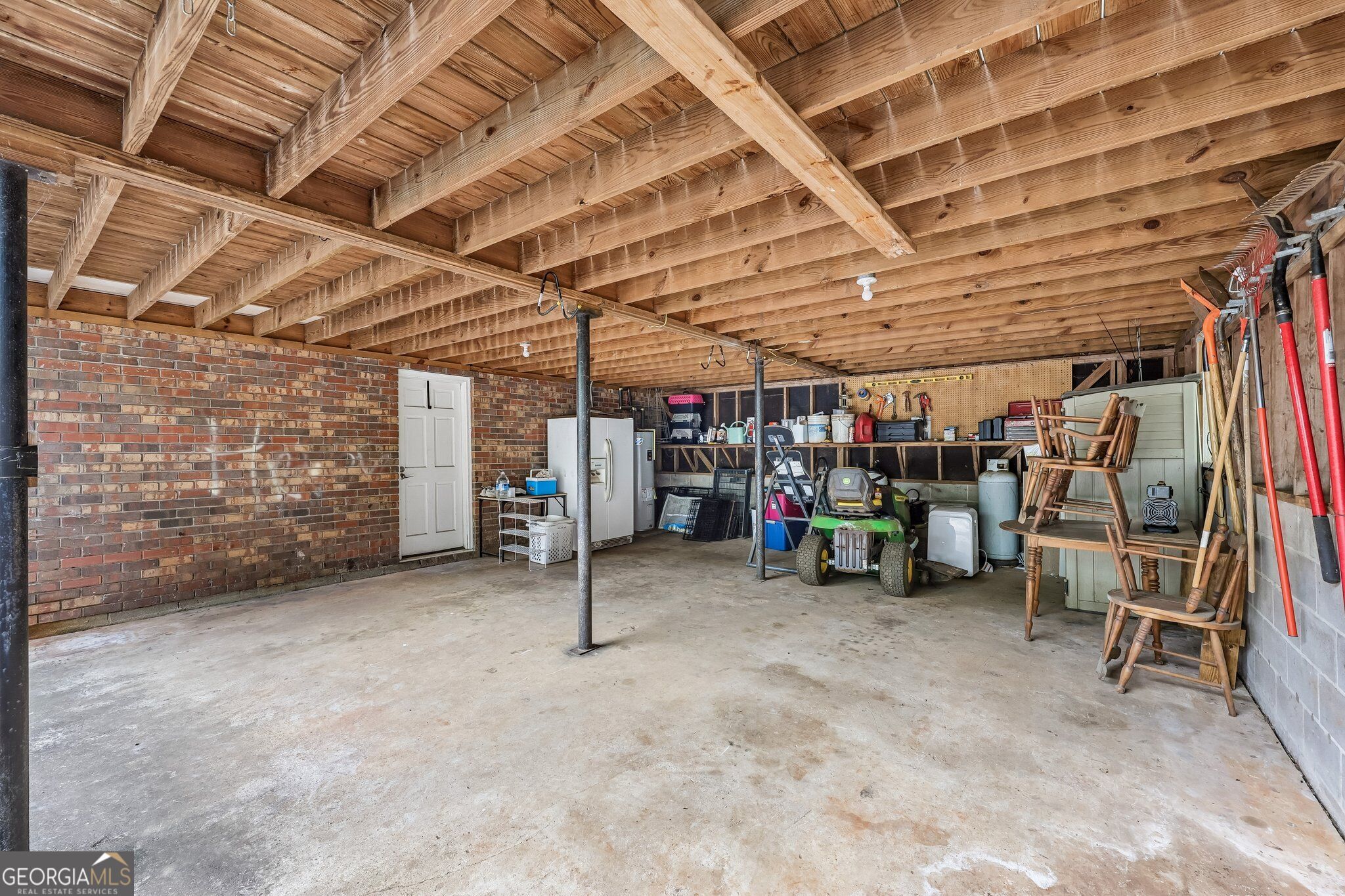 539 Newton Road Property Photo 31