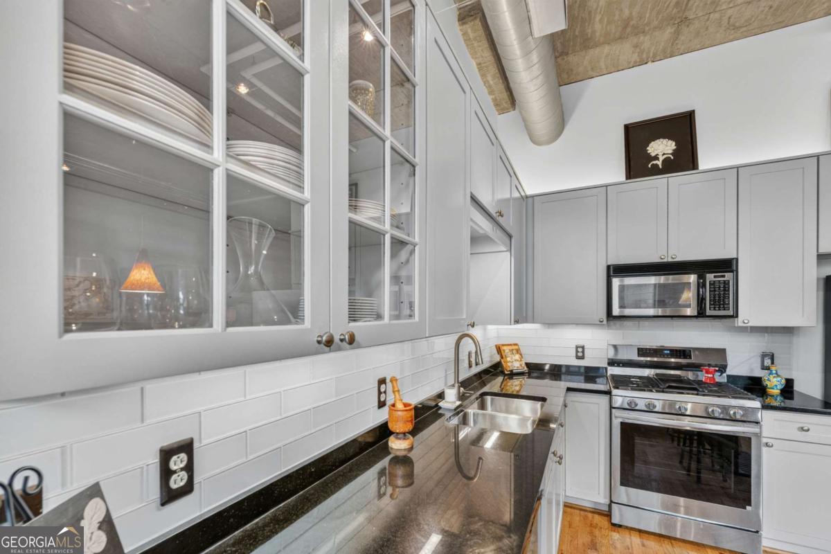 660 Glen Iris Drive Ne # 207 Property Photo 18