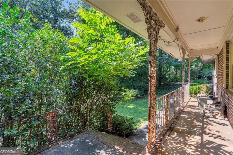 39 Harmony Grove Road Property Photo 8